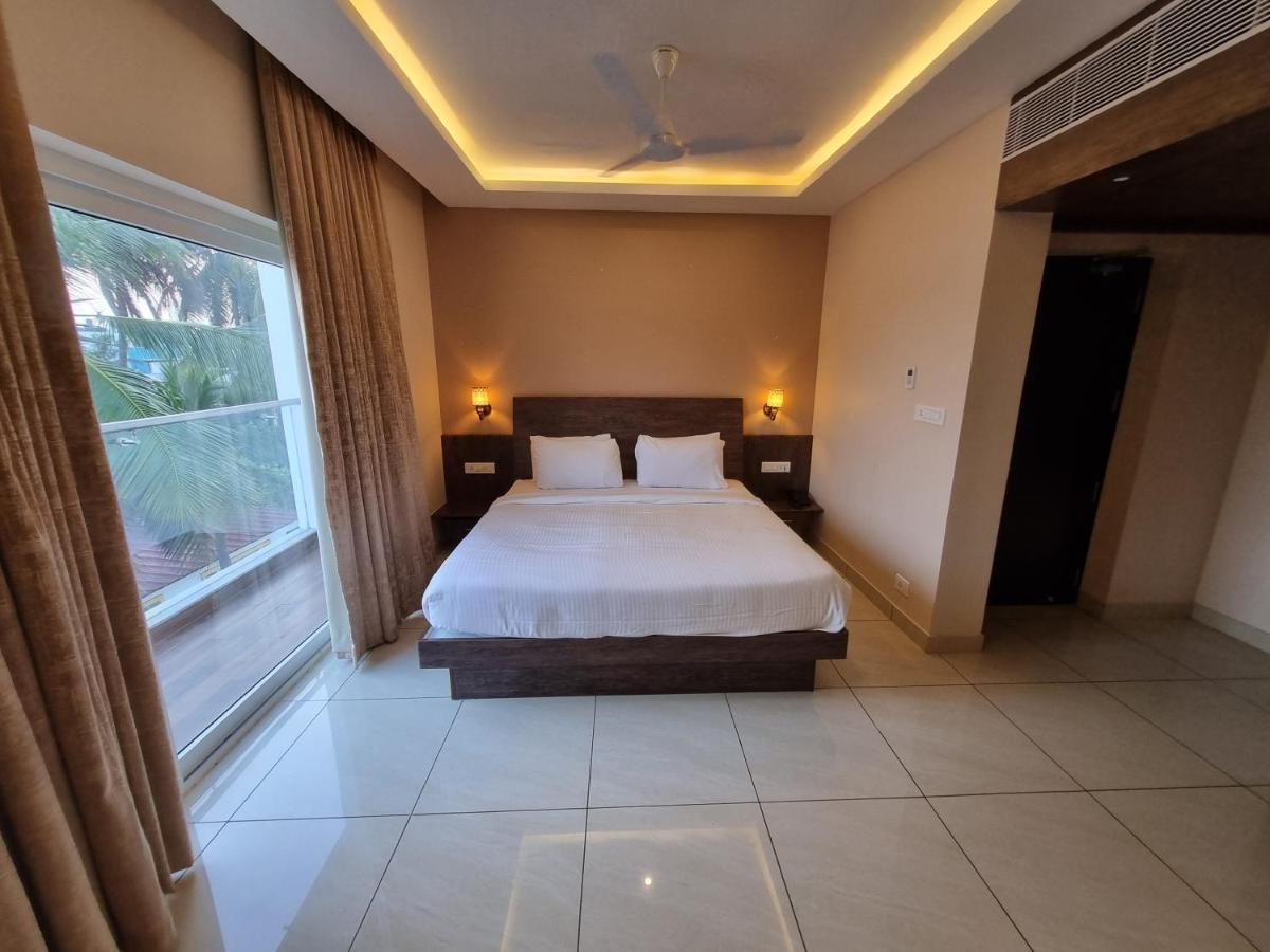 Plutus Residency Hotel Auroville Exterior photo